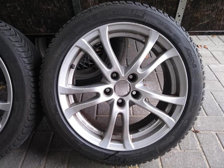 17 inch Anzio velgen met goede Michelin winterbanden 5x112, Auto-onderdelen, Banden en Velgen, Velg(en), Winterbanden, 17 inch