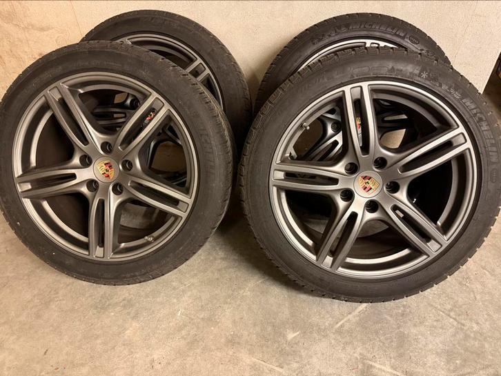 Porsche 971 Panamera 20 inch winterbanden en velgen, Auto-onderdelen, Banden en Velgen, Banden en Velgen, Winterbanden, 20 inch