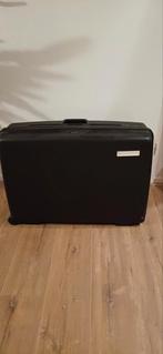 Koffer  merk Delsey  br 70 cm hoog 55 cm, Sieraden, Tassen en Uiterlijk, Koffers, Ophalen of Verzenden, Gebruikt, Hard kunststof