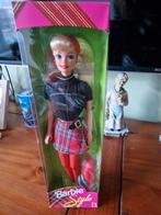 Barbie style NRFB 1996, Verzamelen, Poppen, Ophalen of Verzenden, Zo goed als nieuw, Pop
