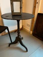 Antiek Zweeds rond tafeltje 73 cm hoog ., Antiek en Kunst, Ophalen