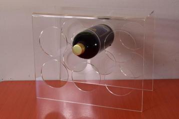 Retro vintage plexiglas / perspex wijnrek / bijzettafeltje beschikbaar voor biedingen