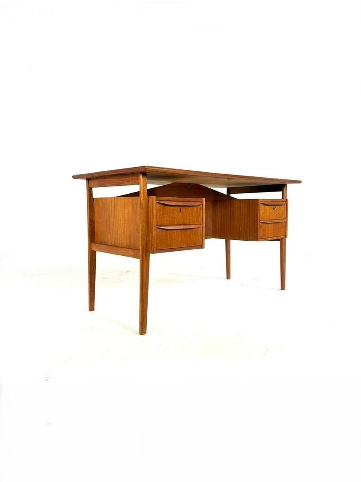 Vintage teakhouten bureau, Gunnar Nielsen Tibergaard ‘60, Huis en Inrichting, Bureaus, Zo goed als nieuw, Bureau, Ophalen of Verzenden