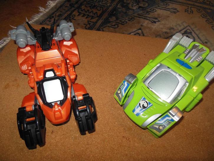 2 Vtech Switch & Go dino-transformers, Kinderen en Baby's, Speelgoed | Speelgoedvoertuigen, Gebruikt, Ophalen of Verzenden