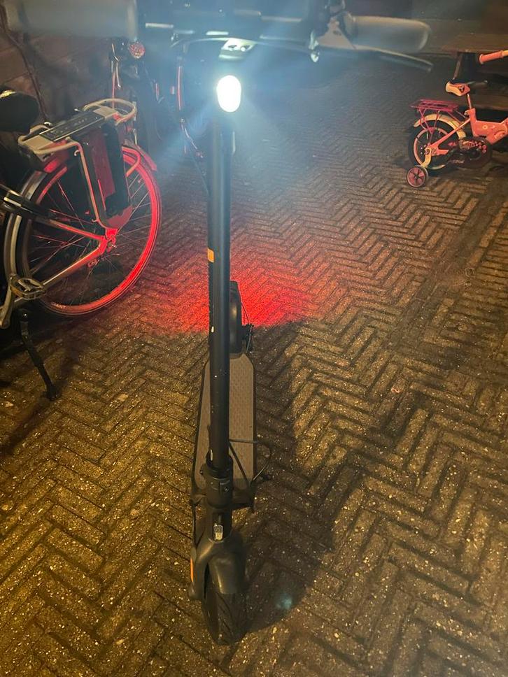 Segway Ninebot F20 E-step, Fietsen en Brommers, Steps, Gebruikt, Elektrische step (E-scooter), Ophalen