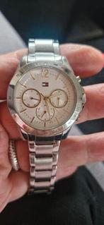 dames horloge tommy hilfiger, Sieraden, Tassen en Uiterlijk, Horloges | Dames, Ophalen, Zo goed als nieuw, Staal, Overige merken