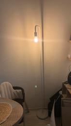 Witte vloerlamp, Ophalen of Verzenden, Zo goed als nieuw, 150 tot 200 cm