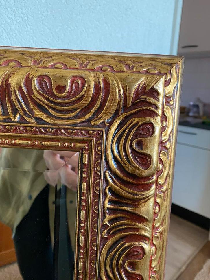 Mooie spiegel met goudkleurige lijst, afm. 120x79 cm, Huis en Inrichting, Woonaccessoires | Spiegels, Zo goed als nieuw, 75 tot 100 cm