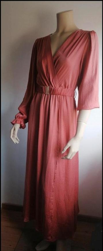 Jurk In April 1986 - terracotta kleur - maat M/L - chique beschikbaar voor biedingen