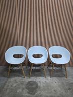15 x Design stoelen wit kuipstoelen Vitra stijl horeca cafe, Huis en Inrichting, Stoelen, Ophalen of Verzenden, Zo goed als nieuw
