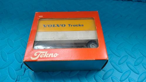 Tekno aanhanger 452 Volvo Trucks ovp, Hobby en Vrije tijd, Modelauto's | 1:50, Zo goed als nieuw, Bus of Vrachtwagen, Tekno, Ophalen of Verzenden