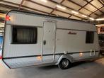 Nette LMC 490K1, Caravans en Kamperen, Rondzit, Frans bed, Bedrijf, Mover
