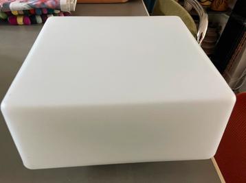 Herda plafondlamp beschikbaar voor biedingen