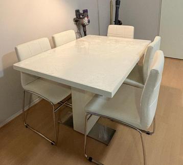 Set van 6 witte nep leren eettafelstoelen beschikbaar voor biedingen