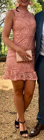 Roze midi jurk maat 36 / S met kant, getaillleerd stretch, New Look, Cocktailjurk, Ophalen of Verzenden, Roze