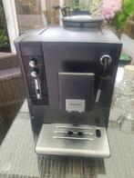 Te koop 2x goed werkende Siemens eq5 koffie machines, Ophalen of Verzenden, Zo goed als nieuw