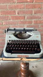 Mercedes K45 typemachine (jaren ’50)– Ned. QWERTIJ versie, Diversen, Typemachines, Ophalen of Verzenden, Zo goed als nieuw