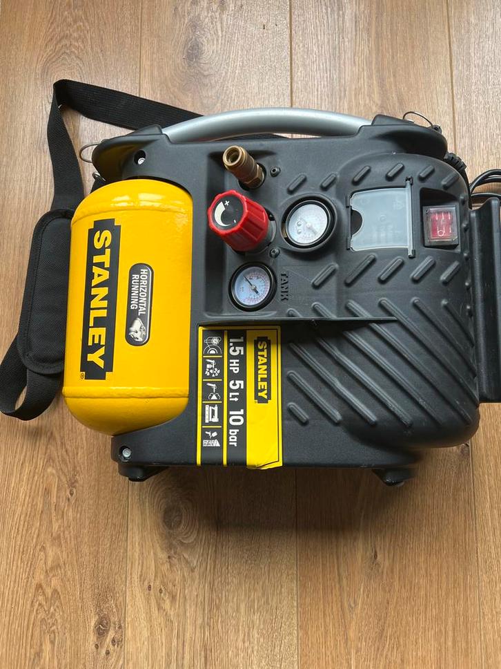Stanley Compressor - 5 Liter - 10 Bar, Doe-het-zelf en Verbouw, Compressors, Gebruikt, 6 tot 10 bar, Minder dan 25 liter, Minder dan 200 liter/min