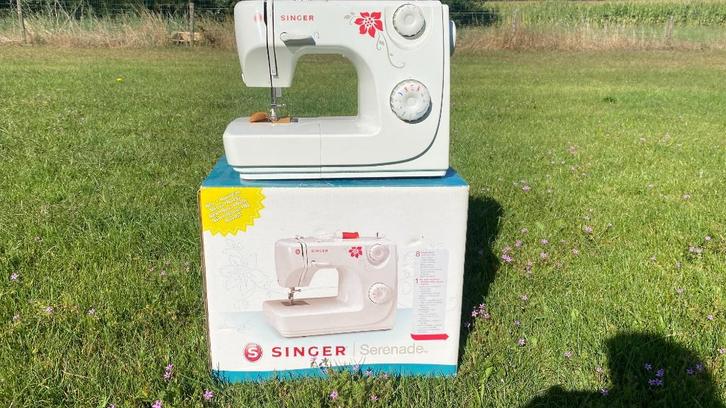 Singer Serenade naaimachine, Hobby en Vrije tijd, Naaimachines en Toebehoren, Nieuw, Naaimachine, Singer, Ophalen of Verzenden