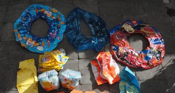 KINDER ZWEMBANDJES/ ZWEM BANDEN//ACCESSOIRE  beschikbaar voor biedingen
