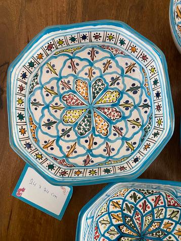 Tunesische Schaal - Handbeschilderd beschikbaar voor biedingen