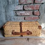Oude brocante rieten perronmand reismandje mandje *Etage3*, Gebruikt, ., Ophalen of Verzenden, .