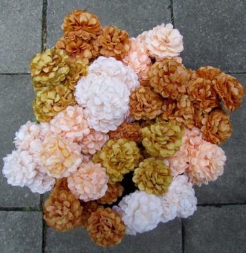 BLOEMEN - KUNST BOSJE - 4 KLEURTJES beschikbaar voor biedingen