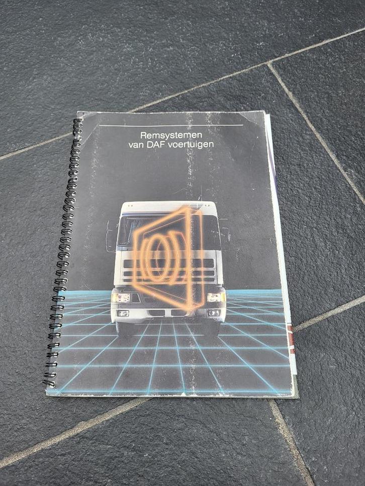 Boekje Daf 95 remsystemen daf voertuigen, Hobby en Vrije tijd, Overige Hobby en Vrije tijd, Zo goed als nieuw, Ophalen of Verzenden