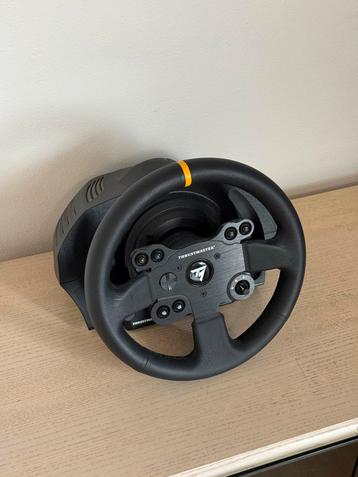 Thrustmaster TX Leather Ed beschikbaar voor biedingen