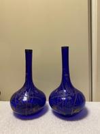 2 blauwe glazen vazen, beschilderd, Ophalen
