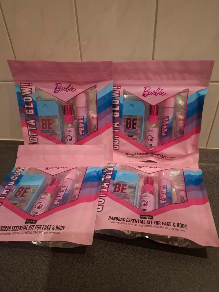 Leuke barbie setjes gotta glow! (advr 360), Sieraden, Tassen en Uiterlijk, Uiterlijk | Lichaamsverzorging, Nieuw, Overige typen