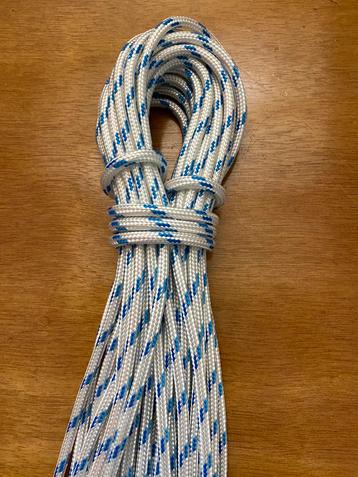 Gleistein - GeoTwin Polyester - wit/blauw - 6 mm beschikbaar voor biedingen
