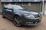 Volkswagen PASSAT 3.6 V6 4MOTION HIGHLINE, Auto's, Volkswagen, Automaat, Euro 5, Gebruikt, Zilver of Grijs
