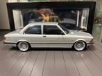 1:18 KK-Scale BMW E21 custom met vaste wielen inc doos, Ophalen of Verzenden, Gebruikt, Auto