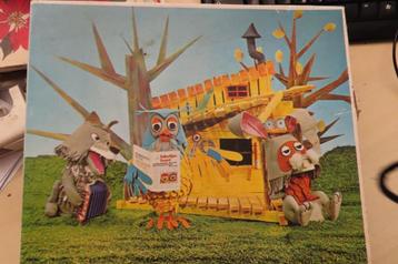 puzzel Fabeltjeskrant én nog 6 kleine puzzels sprookjes enz. beschikbaar voor biedingen