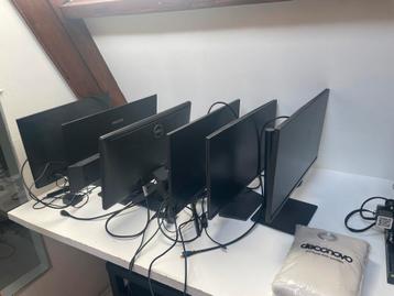Diverse Monitoren - Dell, Philips, etc. beschikbaar voor biedingen