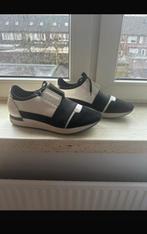 Balenciaga runner maat 43, Zwart, Ophalen of Verzenden, Sneakers of Gympen, Gedragen