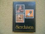 Het boek Sierduiven, Boeken, Ophalen of Verzenden, Gelezen, Pluimvee