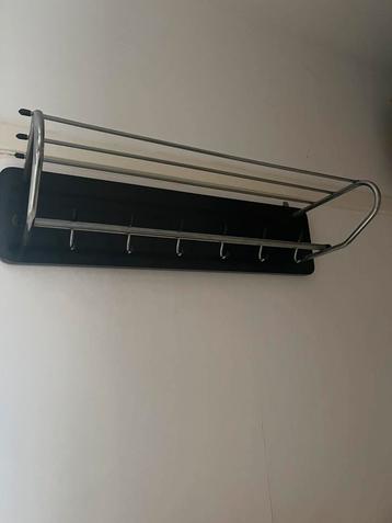 Vintage 50’s kapstok beschikbaar voor biedingen
