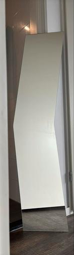Mirror, Ophalen, Rechthoekig, Minder dan 50 cm, 100 tot 150 cm