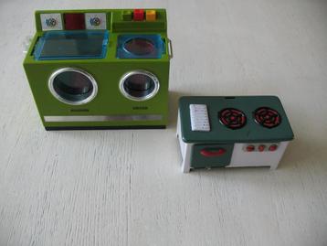 Vintage Speelgoed Barbie Wasmachine/droger + Blikken fornuis beschikbaar voor biedingen