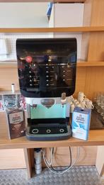 Te koop Douwe Egberts koffie machine, Witgoed en Apparatuur, Koffiezetapparaten, 10 kopjes of meer, Overige typen, Gebruikt, Koffiemachine