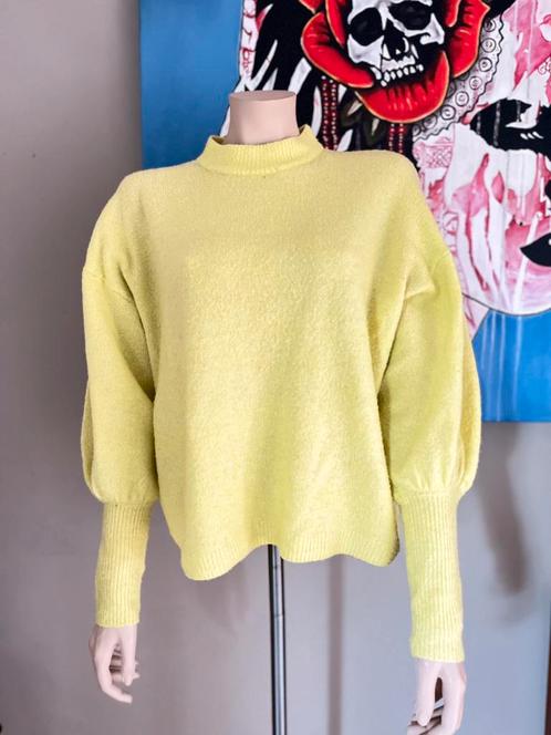 Gele Trui. Hema. M, Kleding | Dames, Truien en Vesten, Gedragen, Maat 38/40 (M), Geel, Ophalen of Verzenden