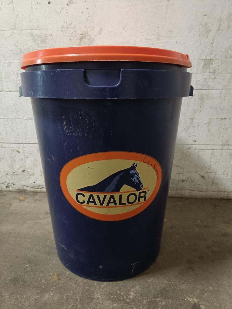 Opbergton / Voerton, Ophalen, Vee