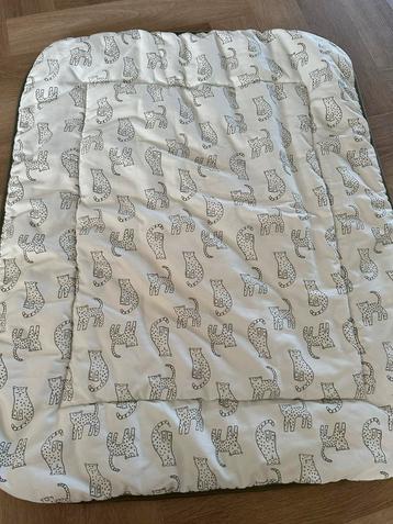 Baby box kleed (2 stuks) beschikbaar voor biedingen