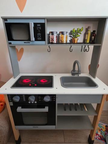 👩‍🍳 Kinderspeelkeuken Miele + grote accessoireset (60+ ite beschikbaar voor biedingen