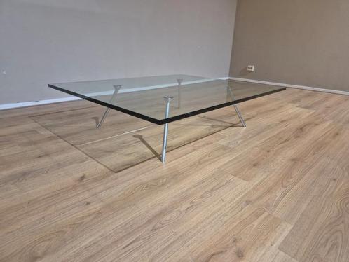 Beek Maupertuus - Salontafel - Glas - Design, Huis en Inrichting, Tafels | Salontafels, Zo goed als nieuw, Minder dan 50 cm, 50 tot 100 cm