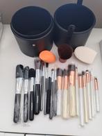 Nieuwe Makeup Kwasten met Houder, Ophalen of Verzenden, Nieuw, Zwart, Gehele gezicht