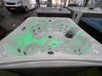 Balboa compacte jacuzzi.  Audio incl bezorging&garantie, Tuin en Terras, Bubbelbaden en Hottubs, Ophalen of Verzenden, Zo goed als nieuw
