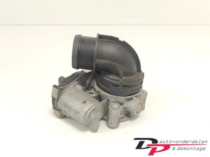 Gasklephuis van een Opel Corsa, Gebruikt, -, -, Opel